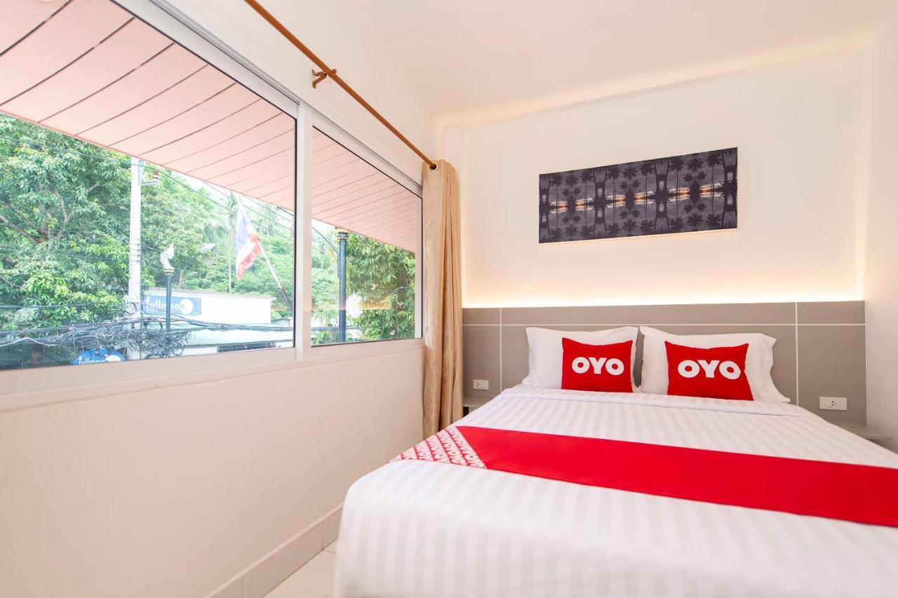 Oyo 328 Onion House Hotel Bãi biển Kata Ngoại thất bức ảnh