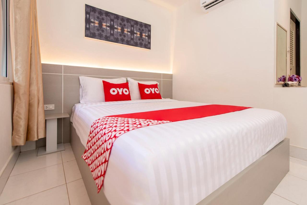 Oyo 328 Onion House Hotel Bãi biển Kata Ngoại thất bức ảnh